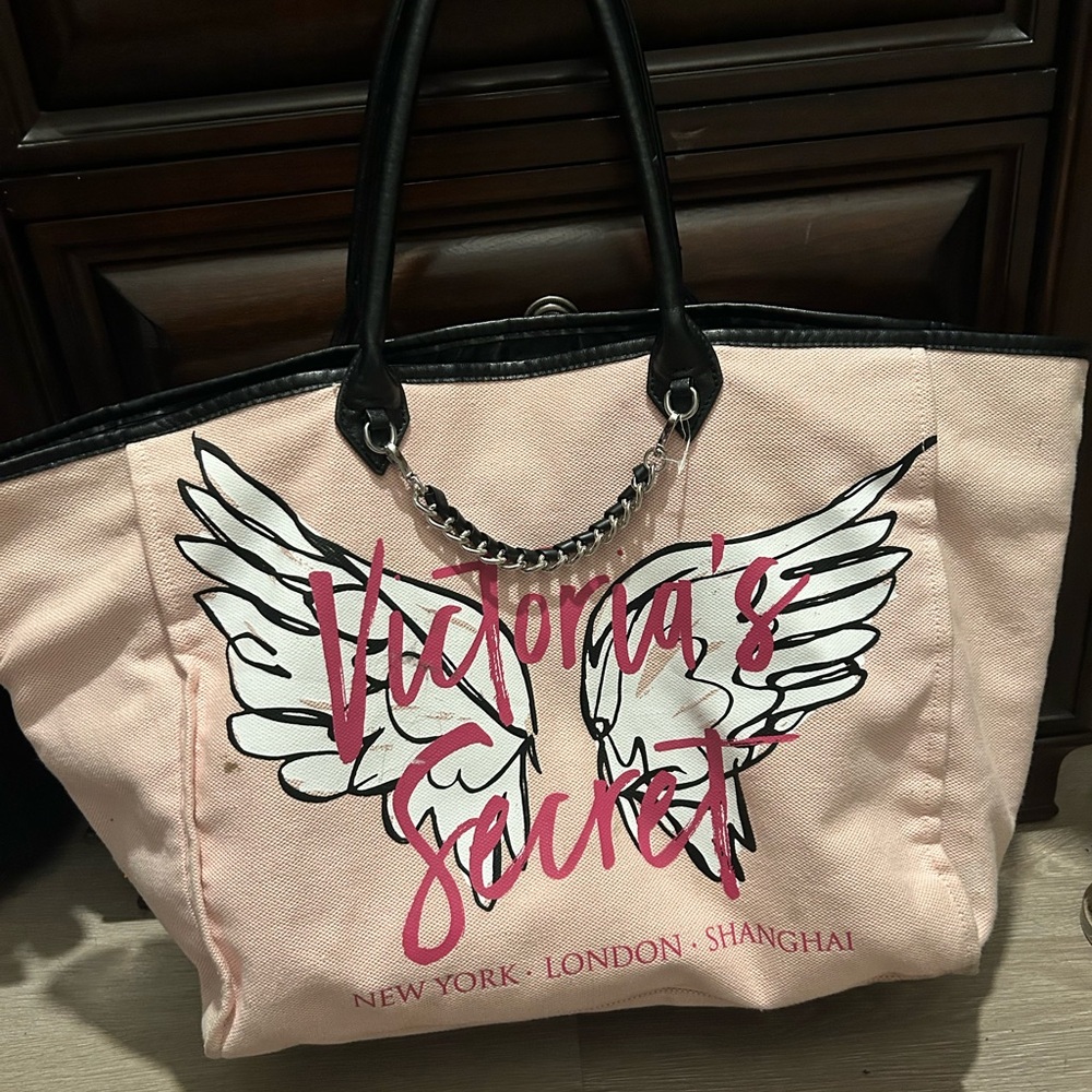 Victoria's Secret Pink and Black Winged Tote
